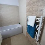 Garsoniera Bya Mamaia Nord-navodari * Năvodari