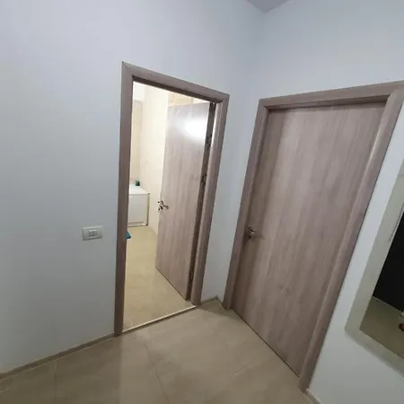 Garsoniera Bya Mamaia Nord-navodari *