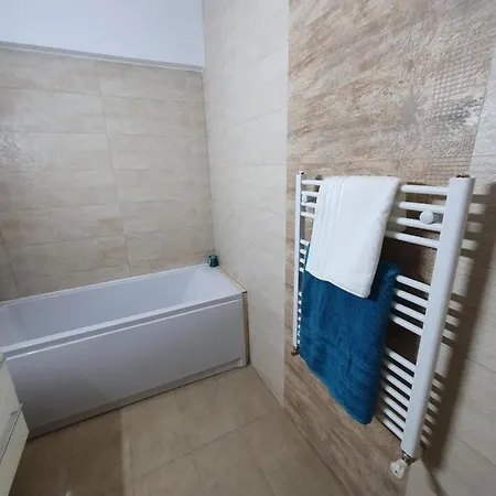 Garsoniera Bya Mamaia Nord-navodari * Năvodari