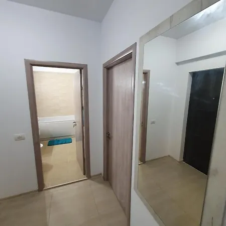 Διαμέρισμα Garsoniera Bya Mamaia Nord-navodari *