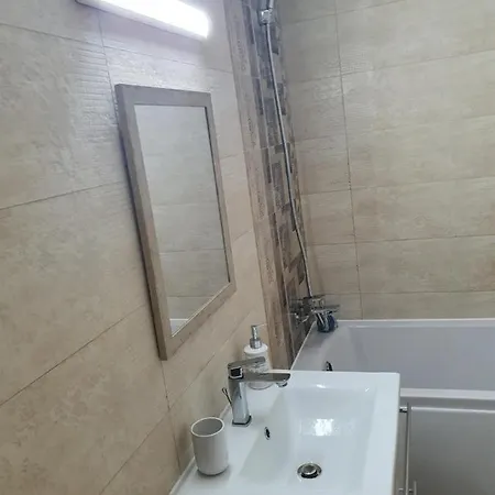Garsoniera Bya Mamaia Nord-navodari Διαμέρισμα *